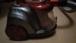 Пылесос MIDEA VCC34A1, 1600 Вт, на ковролине