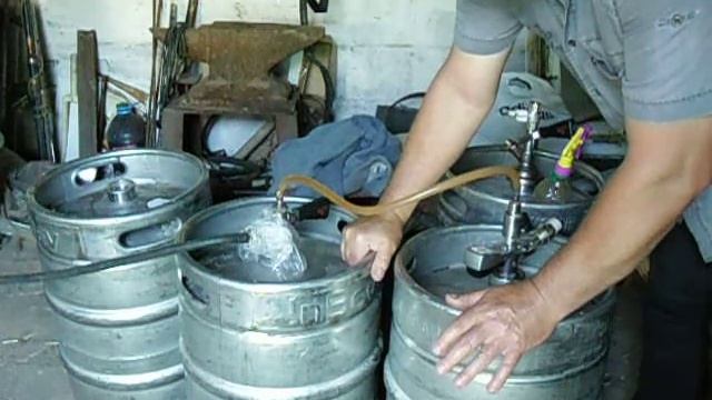 с кега в кег на вторичку под давлением !! смотреть онлайн