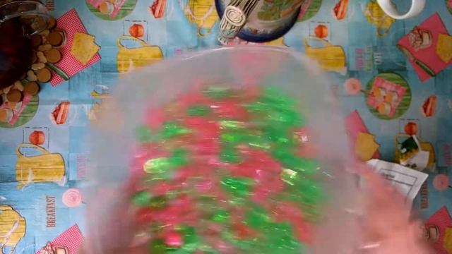 Как посадить дома зелень без земли?