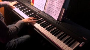 Stranger Things Main Theme (Piano w/Sheets)