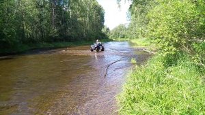 Река Тагил , брод между Леневским прудом и Монзино,  июнь 2021