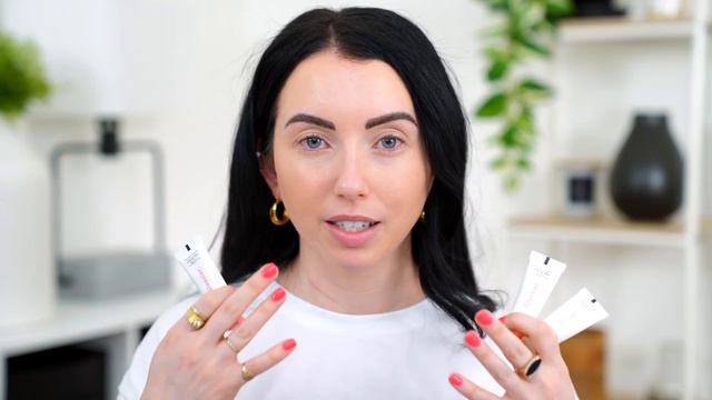 GLOSSIER DUPES & brutally honest brand review 10 MONTHS LATER // what to buy & skip on... смотреть онлайн