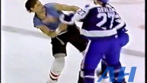NHL Jan. 16, 1992 Chicago Blackhawks v Toronto Maple Leafs (melee) Steve Smith v Wendel Clark