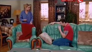 Жена ругается с мужем...