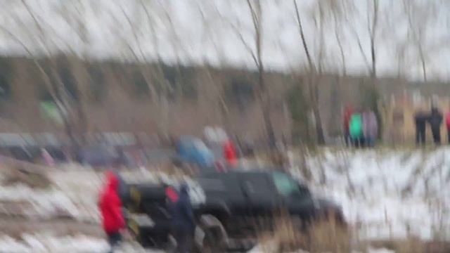 Toyota Tundra Тойота Тундра по бездорожью УХАБ 2015 г Пермь смотреть онлайн