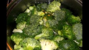БРОККОЛИ С СЫРОМ В ДУХОВКЕ