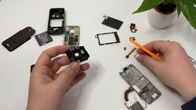 Nokia N73 Frame - New life (teardown) смотреть онлайн