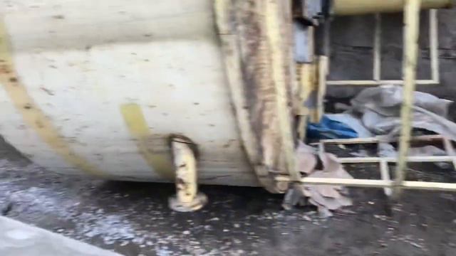 Бетонные столбы для забора, старт сезона