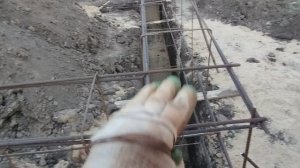 Армирование ленточного фундамента первый день!!!