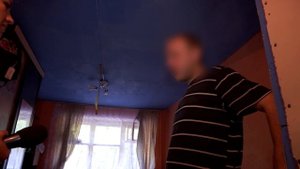 У родителей, избивавших детей, правоохранители забрали четверых малышей