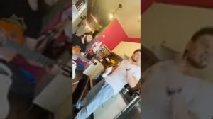 Зелимхан (Пулемётчик) поёт ГОРЬКИЙ ВКУС. #пулемётчик #зелимхан #горькийвкус