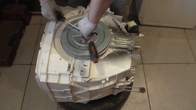 Ремонт стиральной машины Brant, не крутит барабан причина в ... смотреть онлайн