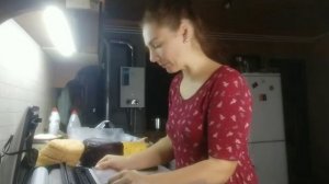 Можно ли созревать сыру в вакууме. Опять вакуумирую сыр. Маасдам красивый