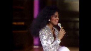 Diana Ross '83 Entrance - Ain't No Mountain High Enough (Uncut)