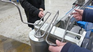 Гибка стального прутка 8 мм на 4 разных радиуса 12, 20, 24, 40 мм на ЧПУ трубогибе MASTER БМК