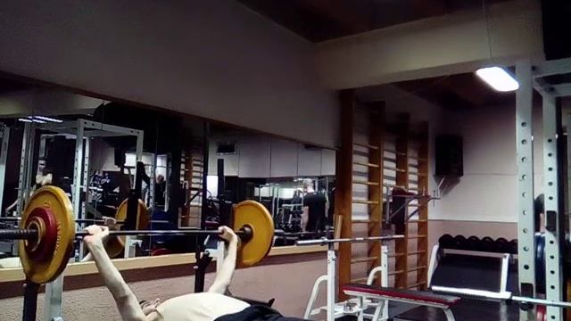 18 01 2020 жим штанги лёжа 1 смотреть онлайн