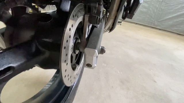 Осмотр Suzuki DL650 V-Strom (2005) смотреть онлайн