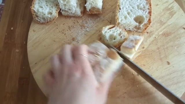 ВКУСНЫЙ САЛАТ С МАРИНОВАННЫМ ЛУКОМ И СУХАРИКАМИ "ПАНЦАНЕЛЛА"