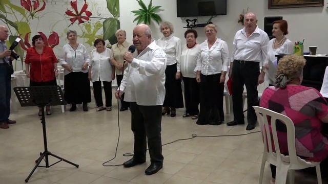 Счастье вдруг. Исполняет Ян Рудовский. Ансамбль Авив. смотреть онлайн