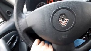 Кожа рулит после года использования и 23 тыс км