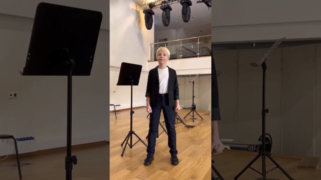 Встанем сл./муз. Shaman смотреть онлайн