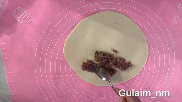 Самый вкусный рецепт чебуреков. Ойдағыдай сәтті шығатын чебуректер. Қазақша рецепт смотреть онлайн