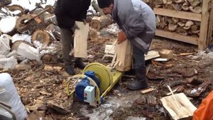 Дровокол колун винтовой RAPTOR-T700.