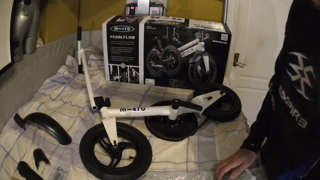 S5990002 Micro Pedalflow Распаковка Сборка смотреть онлайн