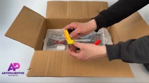 Лебедка электрическая 6000 lbs / 2722 кг, 12V Electric Winch (кевларовый трос)