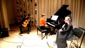 Русская народная песня "Я на камушке сижу"