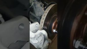 Замена шпилек переднего колеса на Lifan x70 от Александра Мартынова.