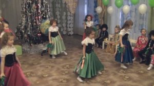 Новогодний утренник итальянский танец "Тарантелла" подготовительная группа