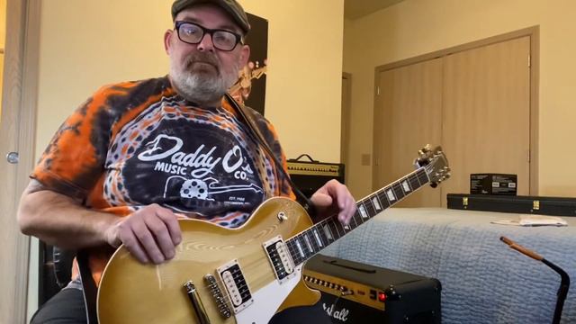 I got a Gibson Les Paul Classic Lite!! смотреть онлайн