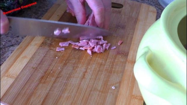Окрошка рецепт нарасхват! И без картошки окрошка на кефире очень хороша и вкусна!