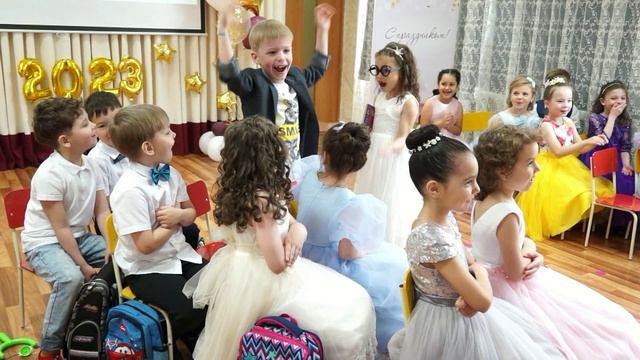 Наш выпускной фильм ДС № 129 группа № 7 30 мая 2023г Уфа смотреть ...