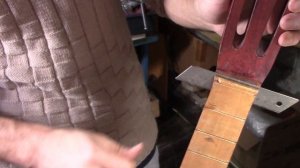 #24 Как сделать гитару из советской фабрички: отмачиваем головку грифа