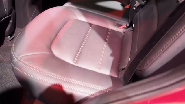 Suzuki Vitara vs Mazda CX 5 смотреть онлайн