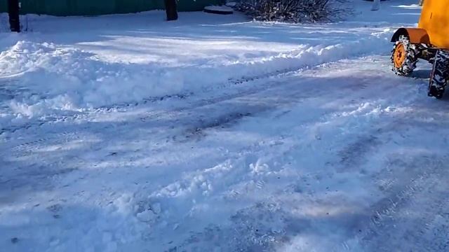 самодельный трактор часть 3 чистим снег смотреть онлайн