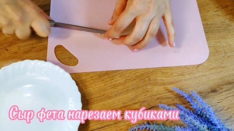 Не знаете, что приготовить из куриной печени? Простой салат! #куринаяпечень