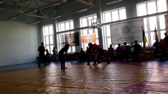 чемпионат Киева по Мма.панкратион.Брюшенко Артем(1) смотреть онлайн