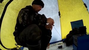 Вьюга  -рыбе не помеха! Рыбалка на Селенге..