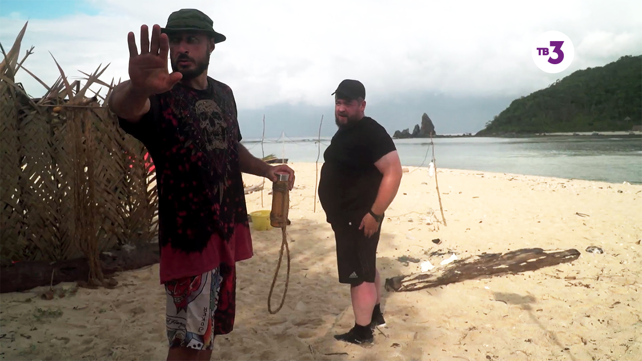 Последний герой 2001. Последний герой передача логотип. Последний герой тв3. Последний герой 2002. Программа передач последний герой на тв3.