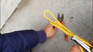 Насадка для шуруповерта для зачистки и скрутки проводов