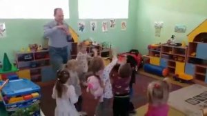 Коммуникативная игра "Лопни пузырь" для детей 2-4 лет