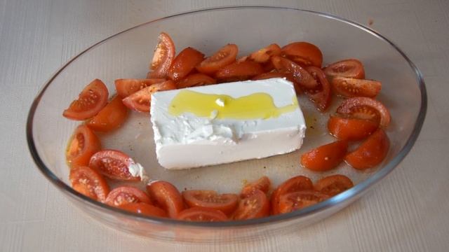 Макароны с сыром Сиртаки и томатами в духовке. Бюджетный и быстрый вариант