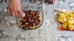 КАРТОФЕЛЬНАЯ ЗАПЕКАНКА С МЯСОМ И ГРИБАМИ! Сочная и очень вкусная!/Potato casserole with mushrooms!