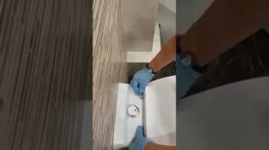 Как поменять крышку на унитазе-(часть 3)