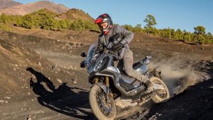 2018 Honda X-Adv 750 Scooter Overview