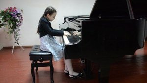 Дед Мороз. Роберт Шуман (Исполняет Кононенко Вера)