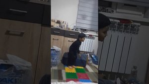 Как ведёт себя ребёнок когда в образе